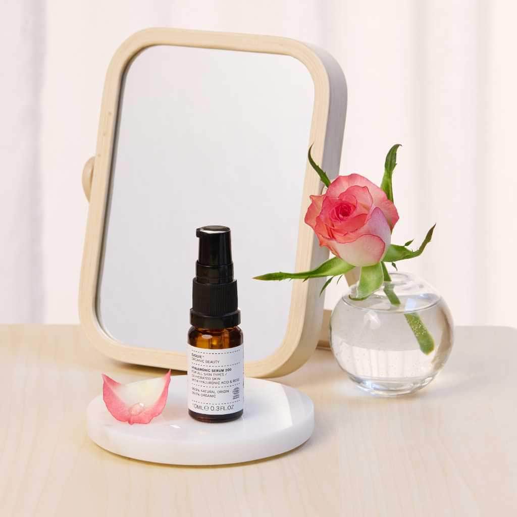 Evolve Organic Beauty Face Serum Hyaluronic Serum 200 - Travel Size - Outlet