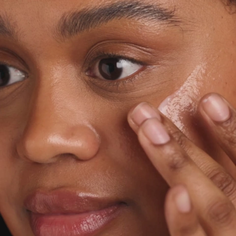 video introducing resveratrol + niacinamide serum